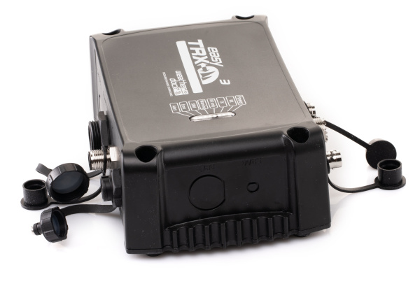 WEATHERDOCK AIS-Transponder easyTRX3-IS-IGPS-N2K-IDVBT-DAB A20007 от прозводителя WEATHERDOCK